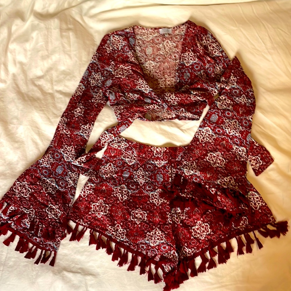 Tobi Two piece fringed set size small